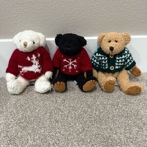 Vintage Chrisha bundle of three bears with sweaters